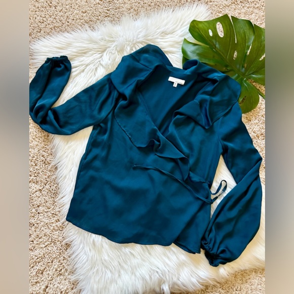 *sold* June & Hudson Ruffle Wrap Top - Picture 12 of 12